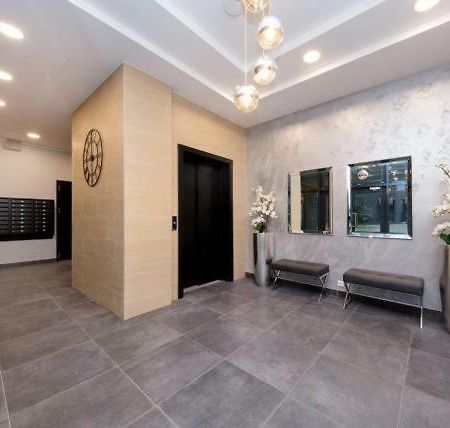 Karlson Boutique Apart Hotel Tallinn Bagian luar foto