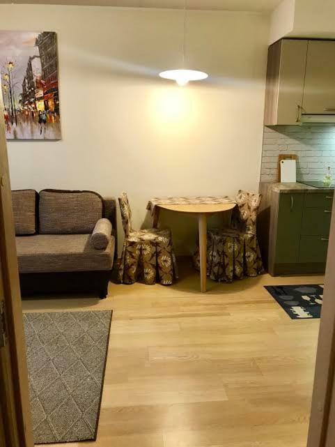 Karlson Boutique Apart Hotel Tallinn Bagian luar foto